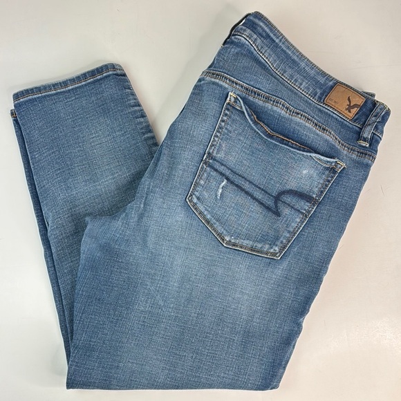 AEO Women’s Mid Rise Jegging Ankle Jean Destructed Size 16 Short - Picture 3 of 17